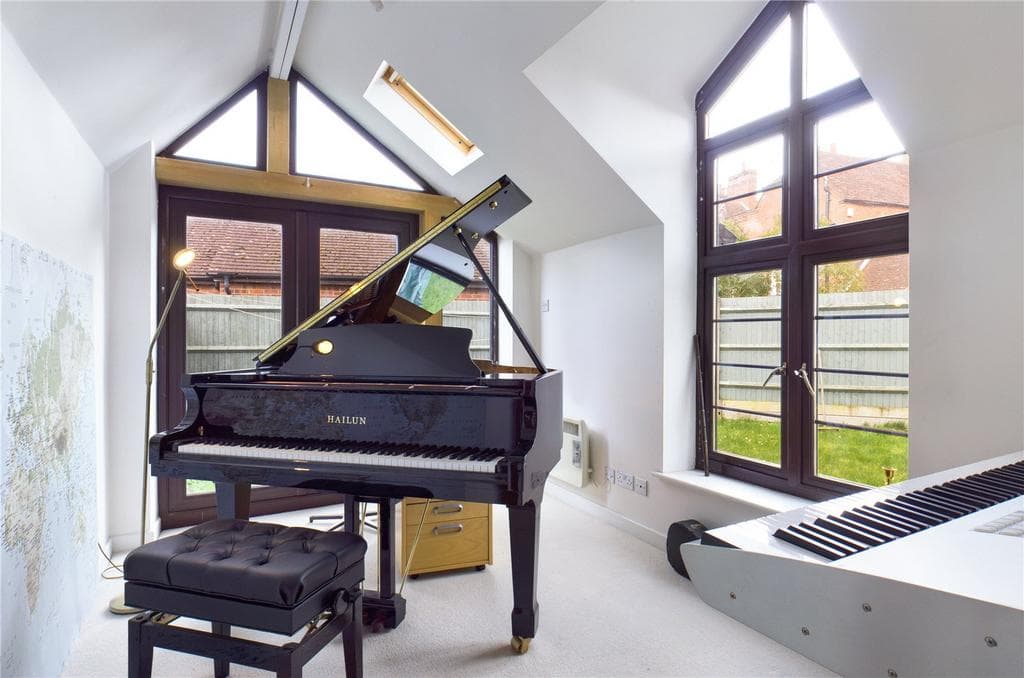 Church Lane, Ufton Nervet, Reading, Berkshire, RG7 - Image 2