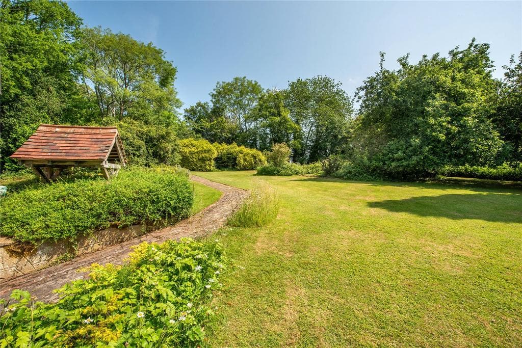 Friday Street, Ockley, Dorking, Surrey, RH5 - Image 4