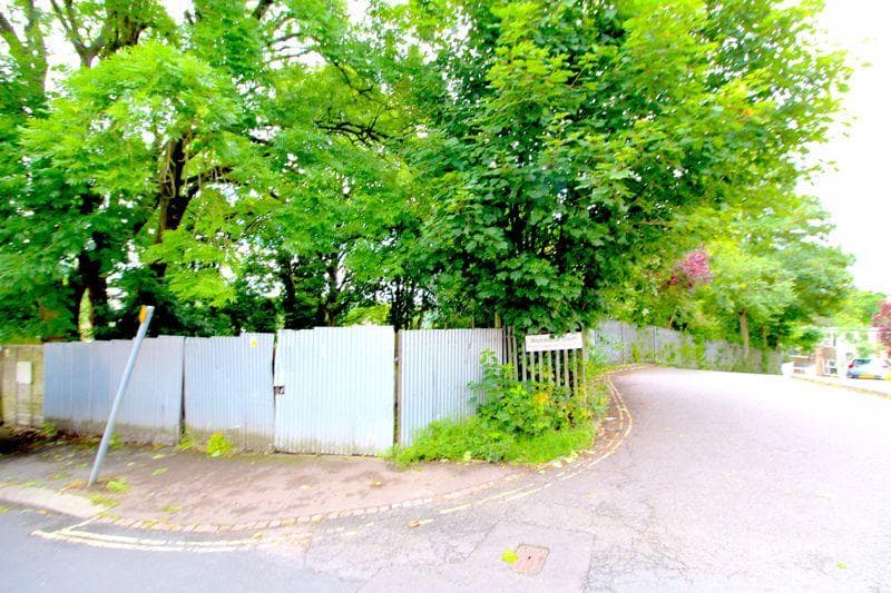 Land for Sale, Kingston Road, Luton - Image 2