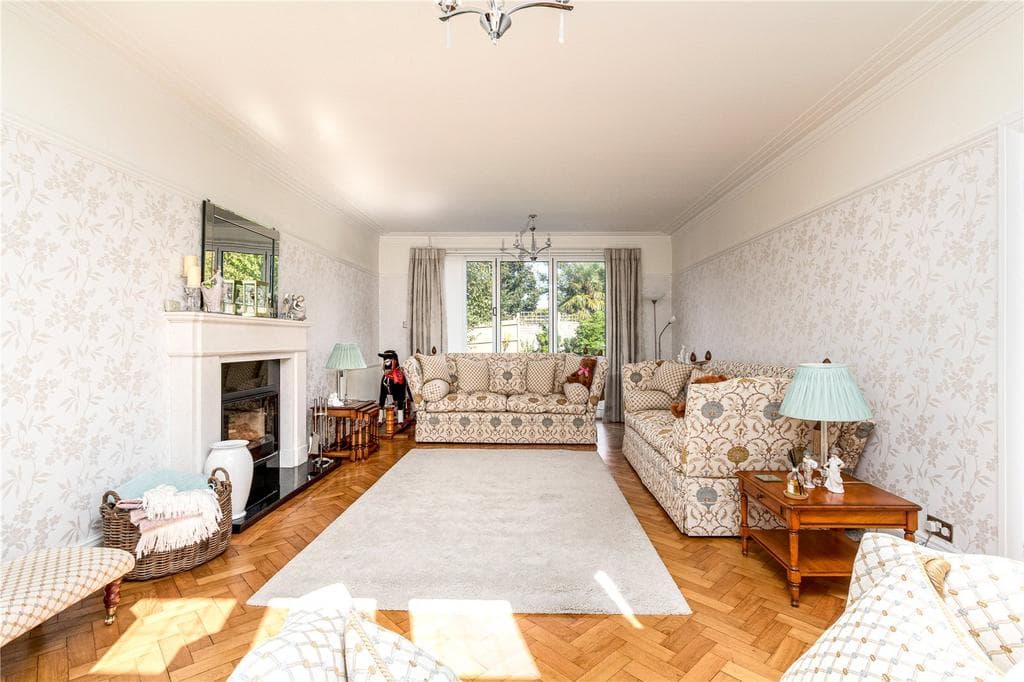 Llandennis Avenue, Cyncoed, Cardiff, CF23 - Image 3