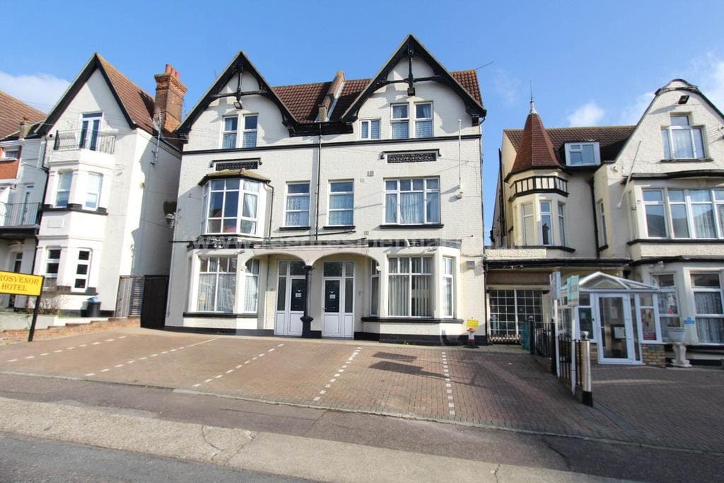 Grosvenor Road, Westcliff On Sea - Image 1
