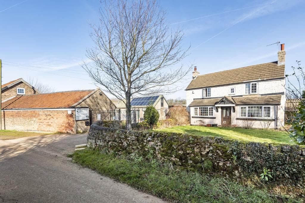 Clowne DERBYSHIRE - Image 1