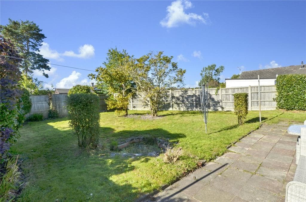 Uplands Road, West Moors, Ferndown, Dorset, BH22 - Image 4