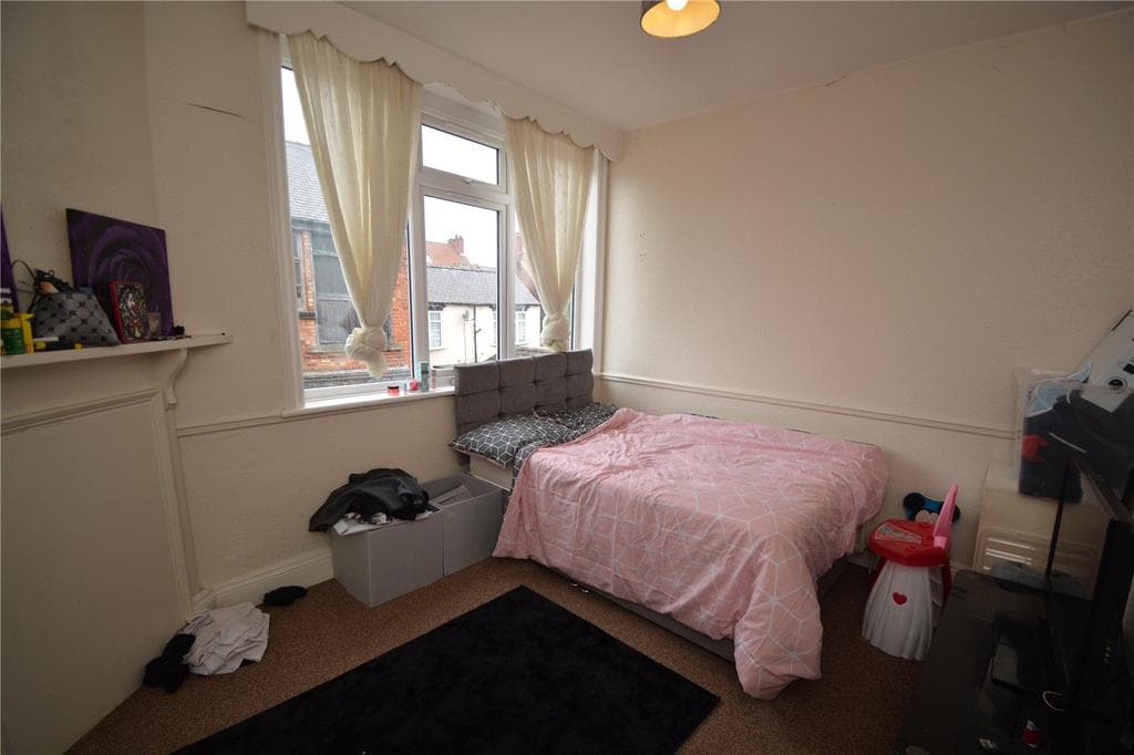 Tennyson Avenue, Bridlington, East Yorkshire, YO15 - Image 5