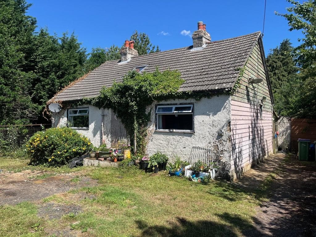 Gate Lane, Rhodes Minnis, Canterbury, CT4 - Image 1