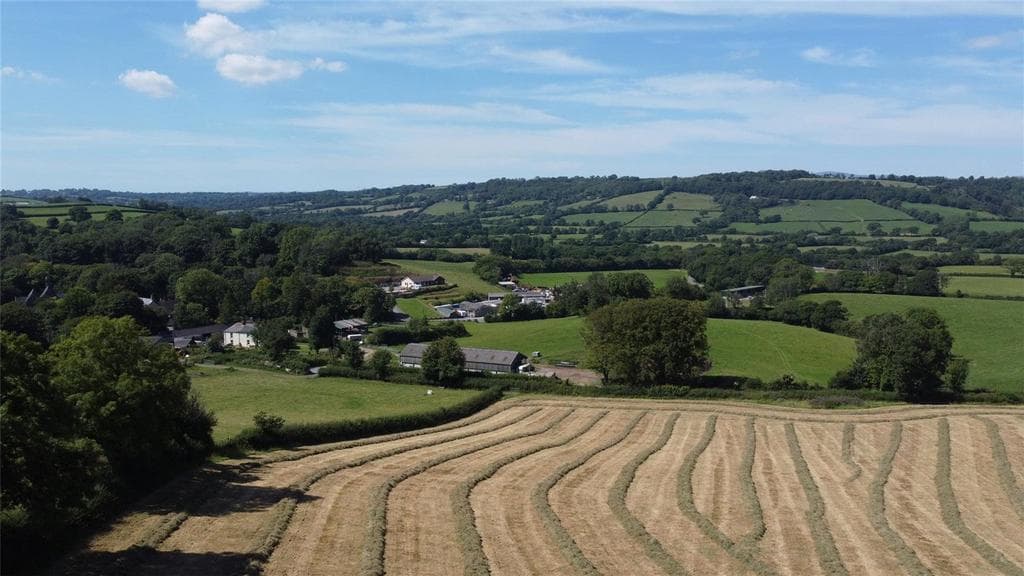 Lampeter Velfrey, Narberth, Pembrokeshire, SA67 - Image 2