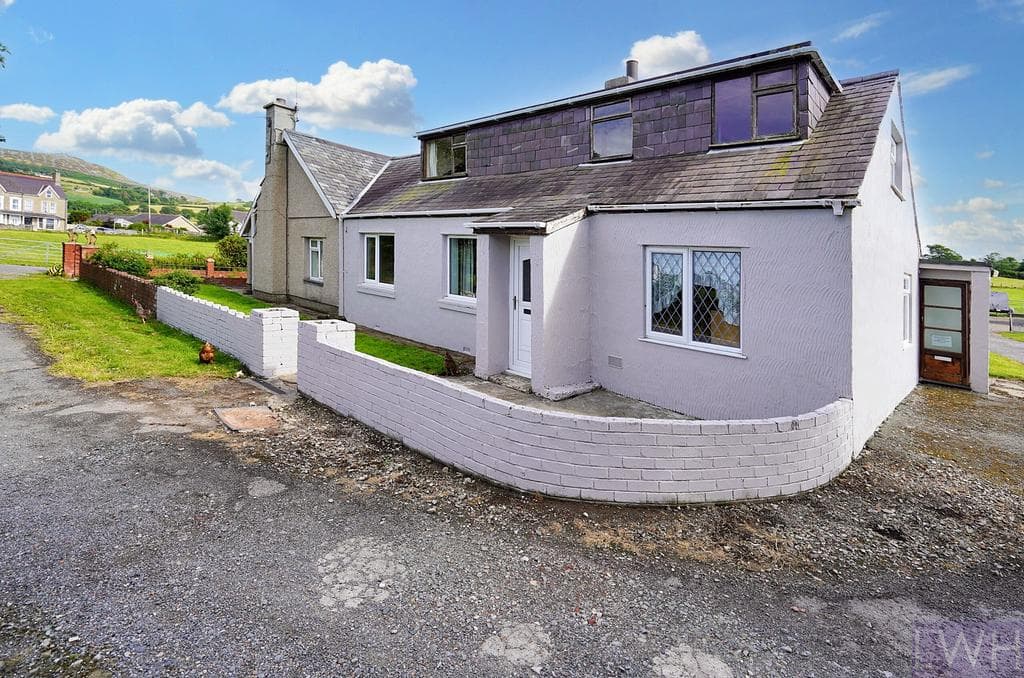 Ffordd Cae Rhyg, Nefyn, Gwynedd - Image 1