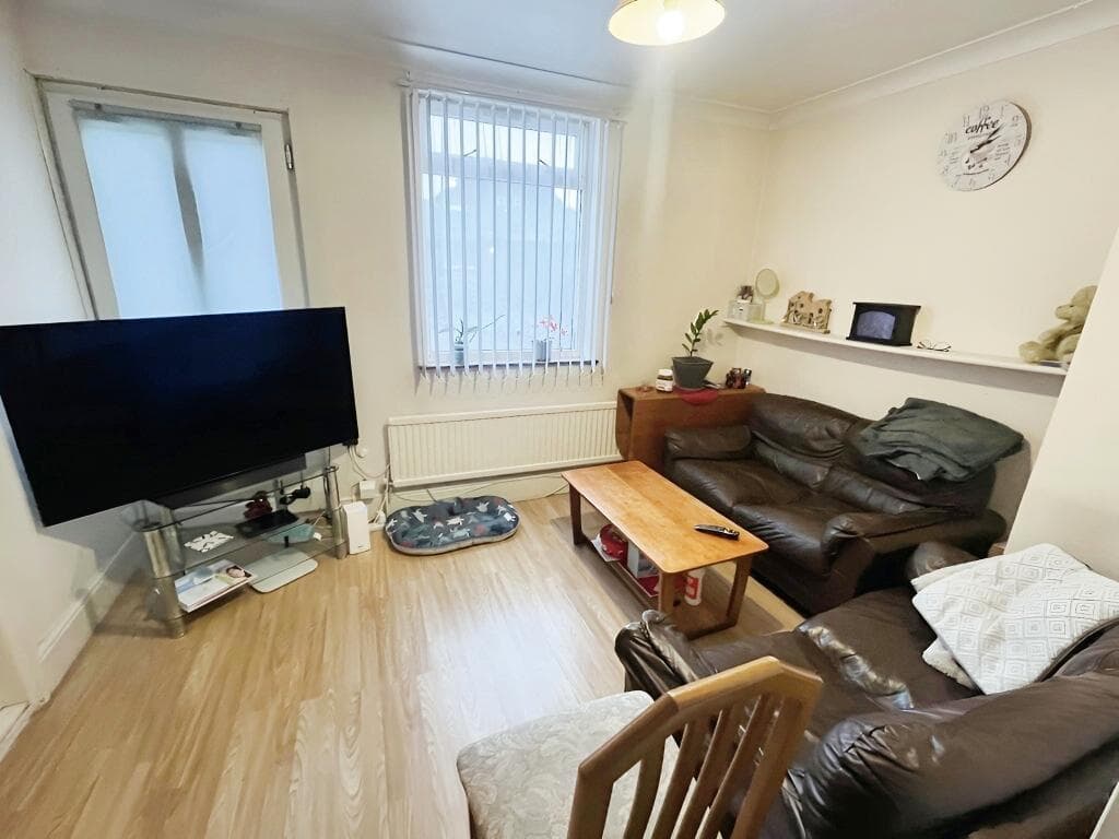 De Havilland Road, Wisbech, Cambridgeshire, PE13 3AN - Image 2