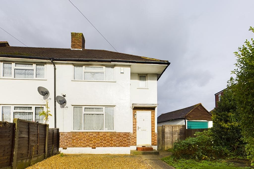 Dudley Drive, Ruislip, HA4 - Image 1