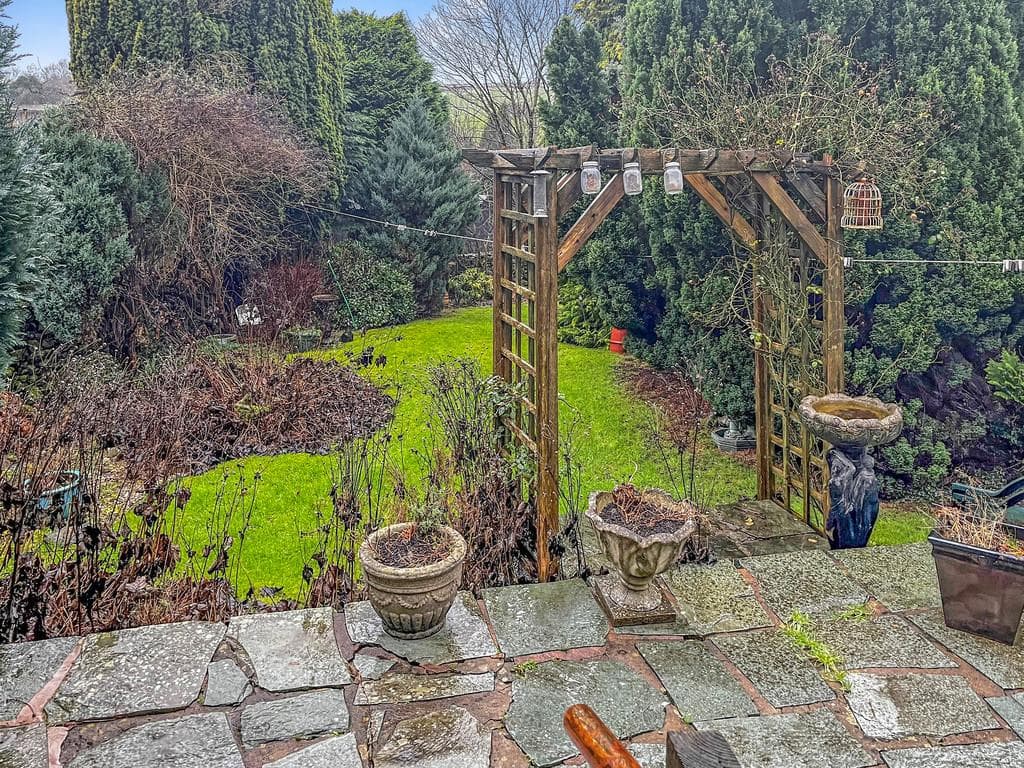 Sunny Dene, 81 Station Road, Flookburgh, Grange over Sands, Cumbria, LA11 7JZ - Image 4