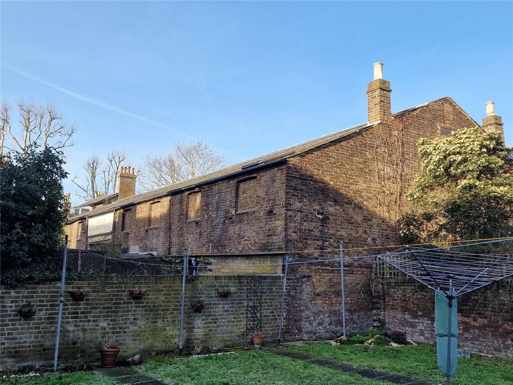 Eton Grove, London, SE13 - Image 2
