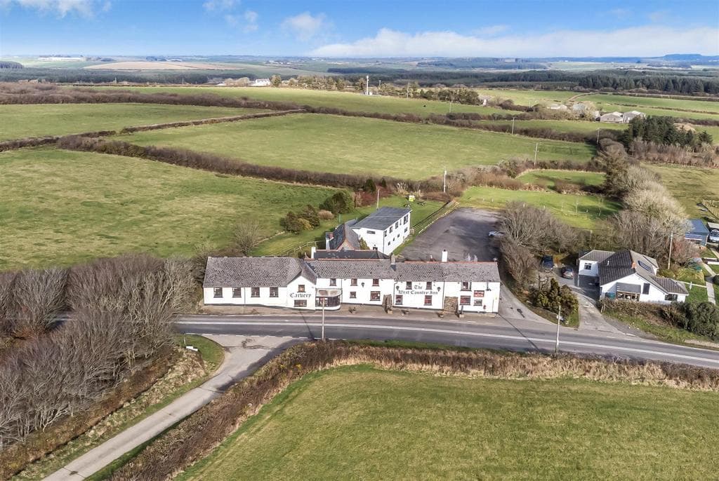 Hartland, Bideford - Image 1