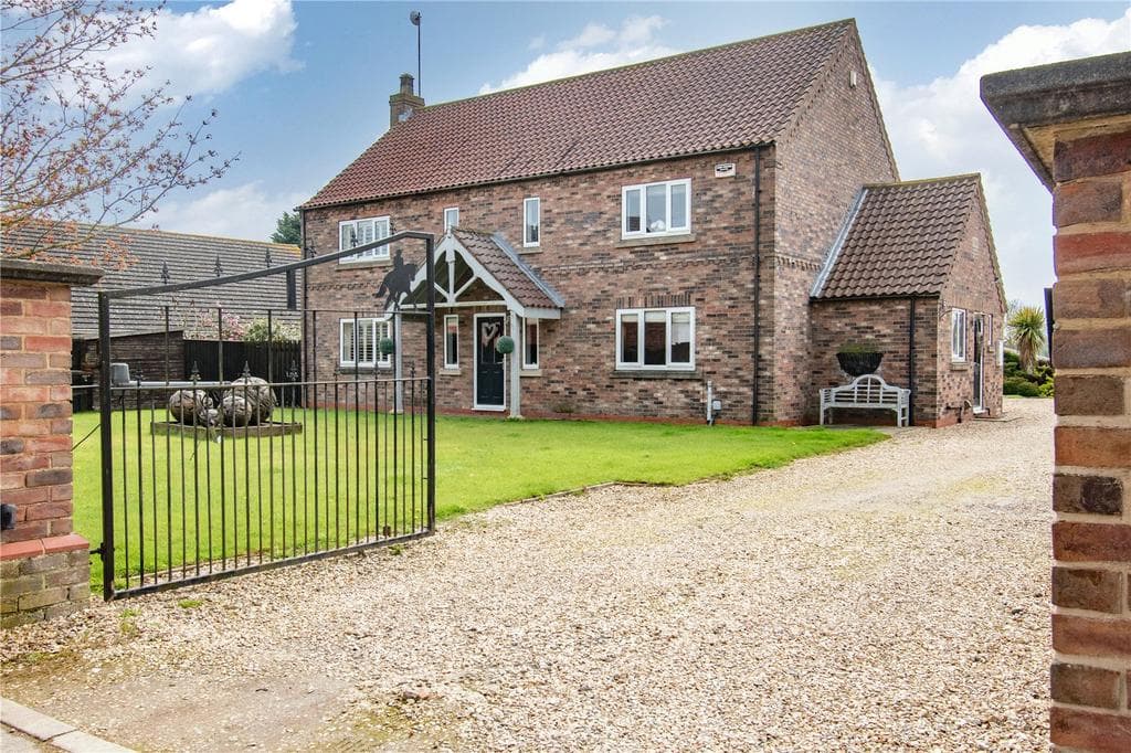North End Lane, South Kelsey, Lincolnshire, LN7 - Image 1