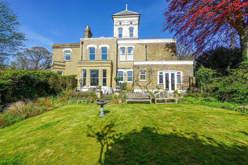 Hoads Wood Road, Hastings - Image 2