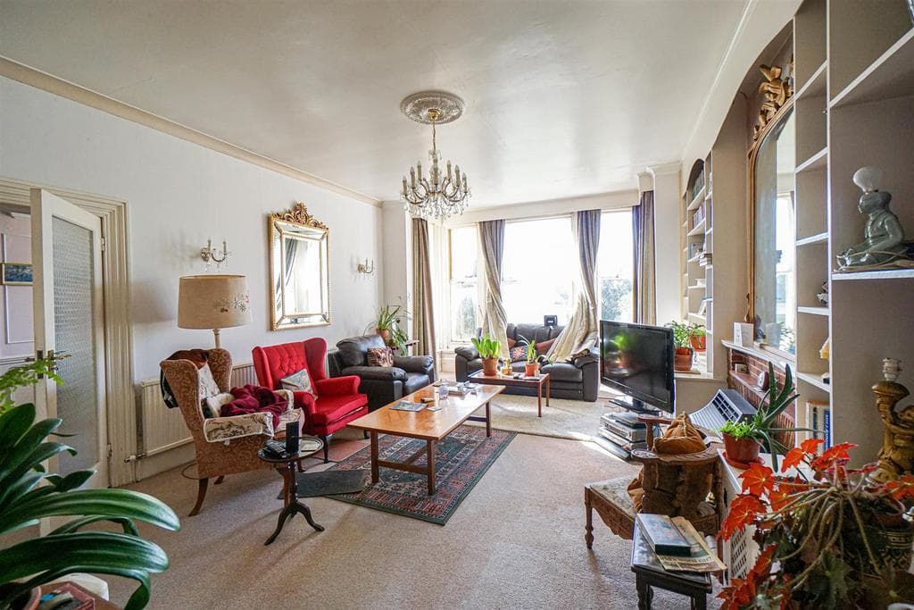 Hoads Wood Road, Hastings - Image 4