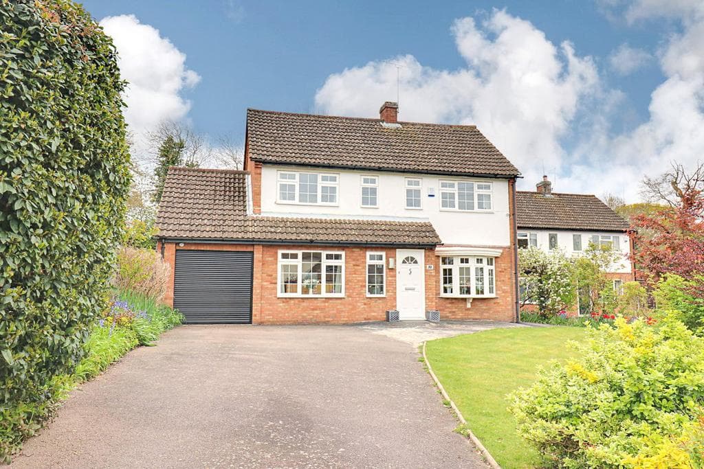 Church Manor, Bishop's Stortford, CM23 - Image 1