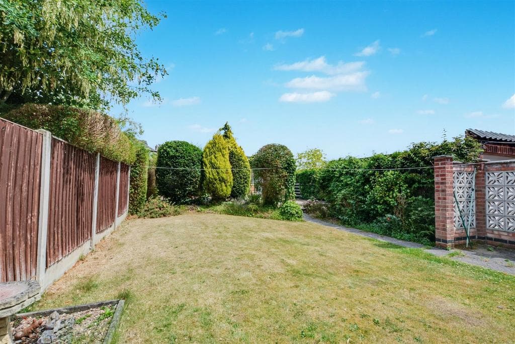 Wilsthorpe Road, Long Eaton - Image 4