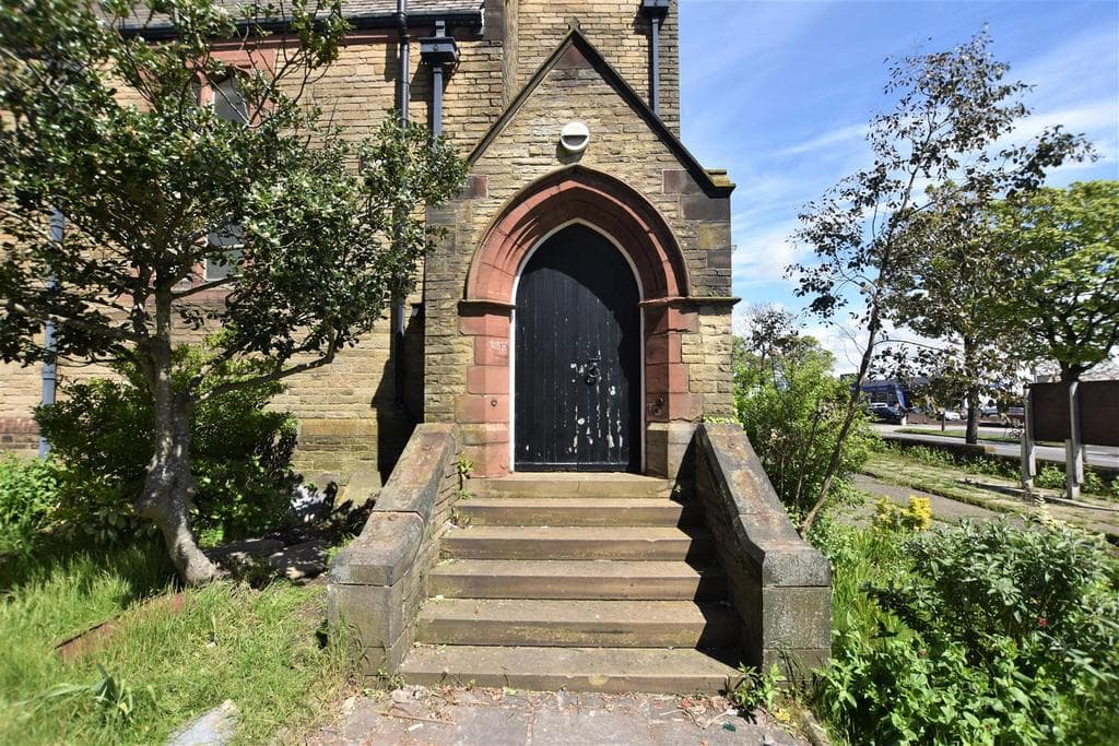 Trinity Church, Warwick Street, Barrow-In-Furness - Image 3
