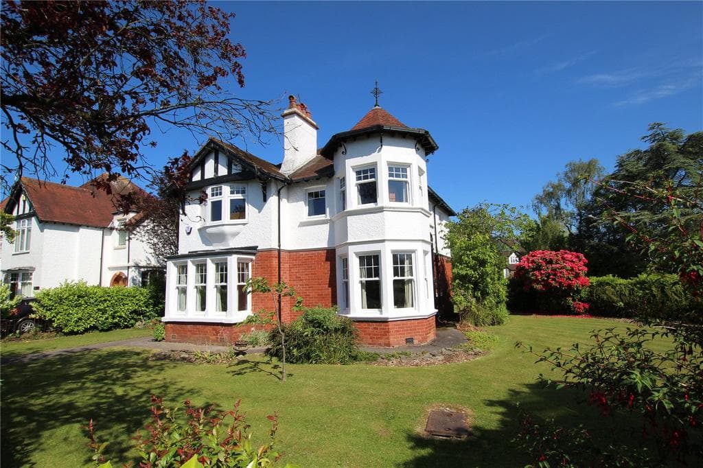 Hollybush Road, Cyncoed, Cardiff, CF23 - Image 1