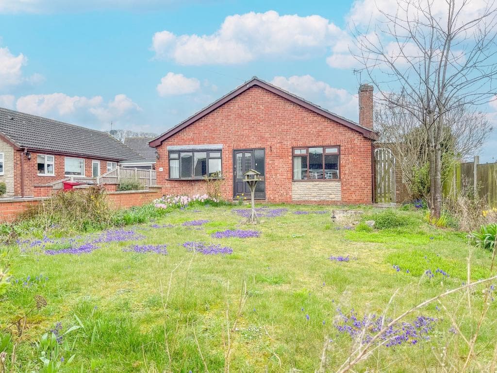 Sutton Place, Scawby, Brigg, North Lincolnshire, DN20 - Image 1