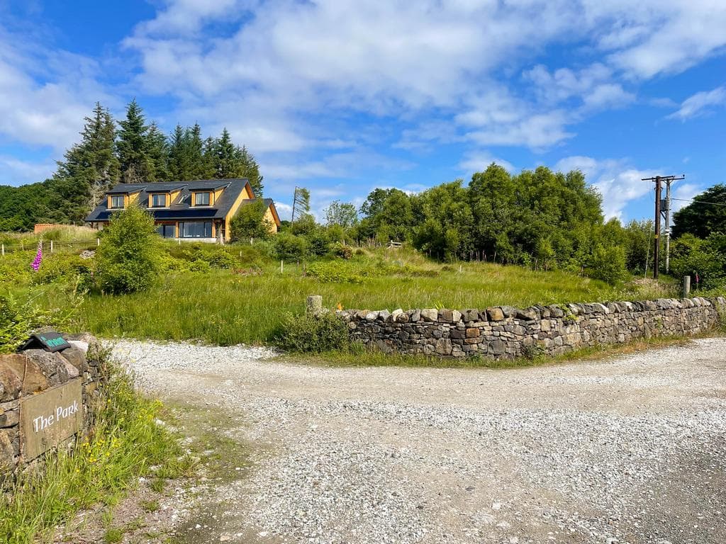 Camuscross, Isle Ornsay IV43 - Image 1