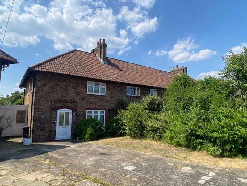 Mawson Close, London - Image 1