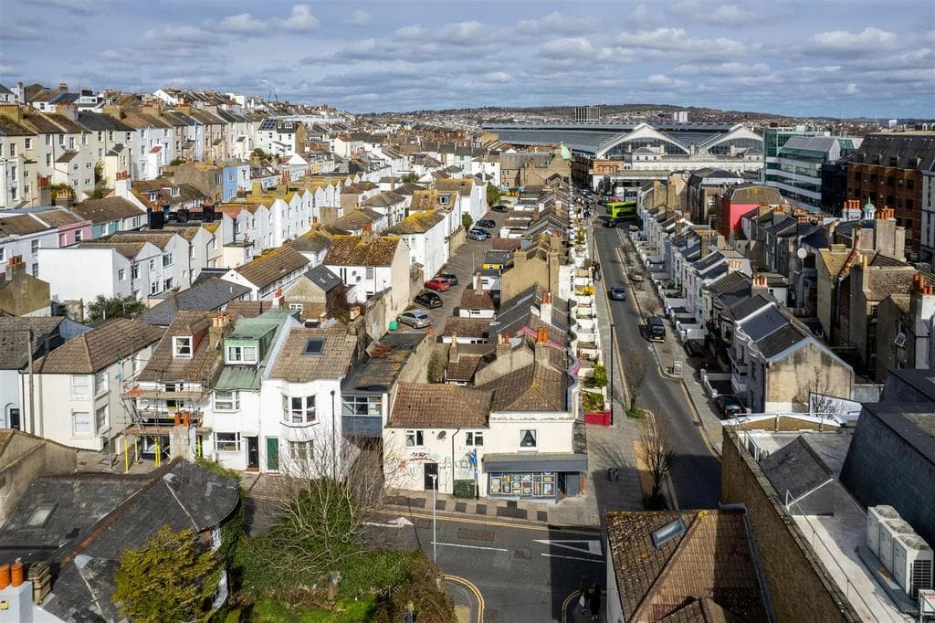 Surrey Street, Brighton - Image 3