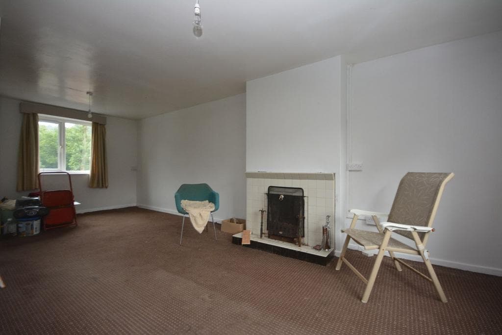 6 Lawnt Y Plas, Dinas Mawddwy, SY20 9JB - Image 4