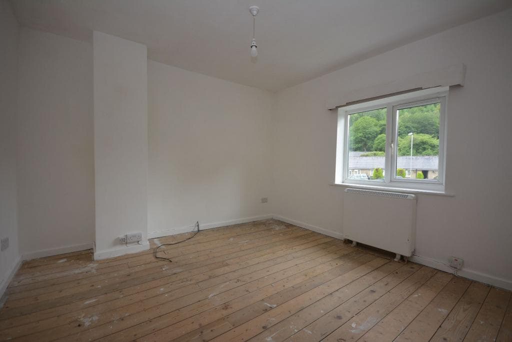 6 Lawnt Y Plas, Dinas Mawddwy, SY20 9JB - Image 5