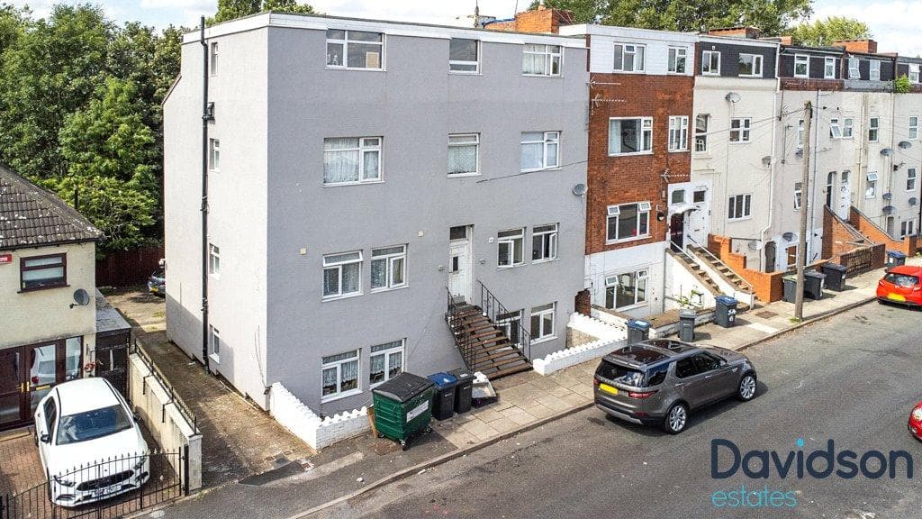 Gladstone Road, Birmingham B23 - Image 4