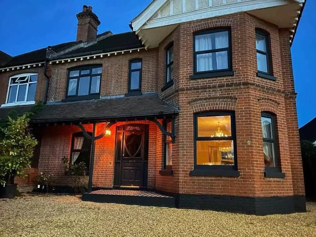 View property at Upper Shirley Avenue, Southampton