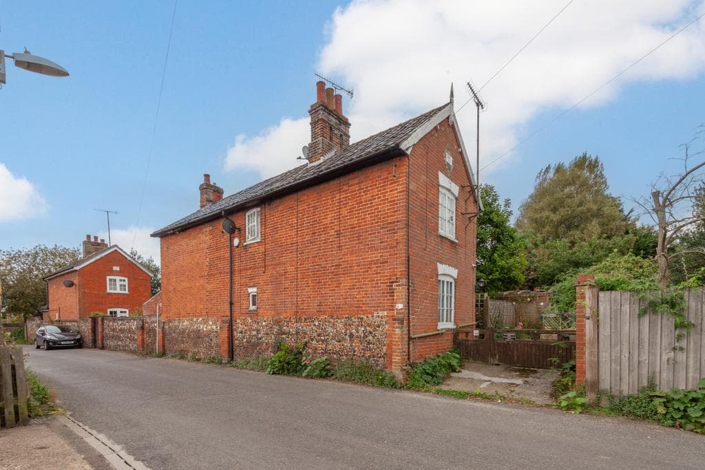 Spring Lane, Wickham Market, IP13 0SW - Image 1
