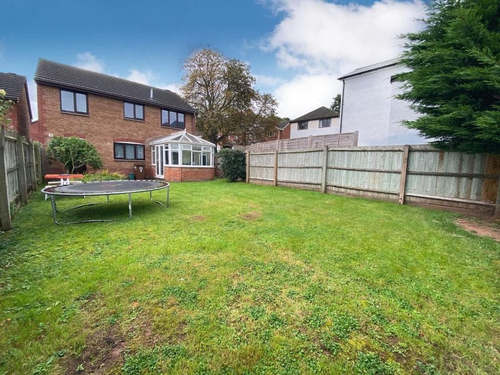 Shakespeare Close, Tiverton, EX16 - Image 3