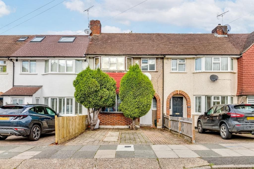 Fulwell Park Avenue, Twickenham - Image 1