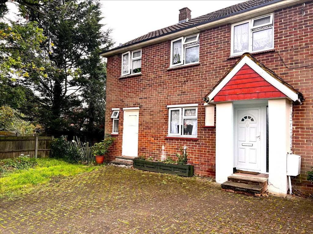 Duncroft , Windsor - Image 2