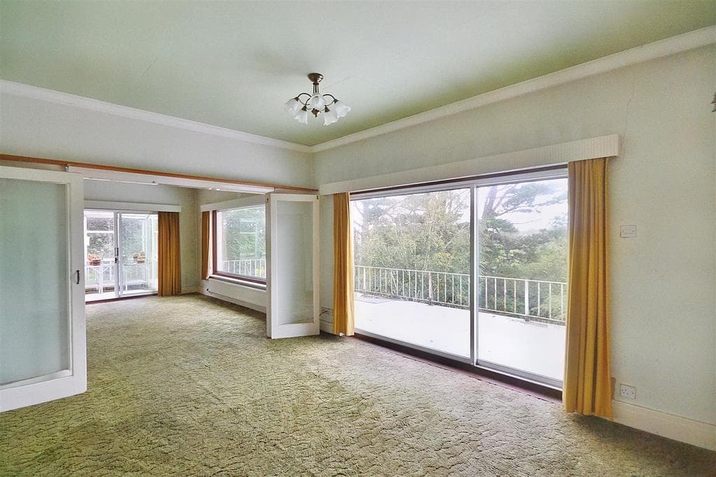 Uzmaston Road, Haverfordwest - Image 2