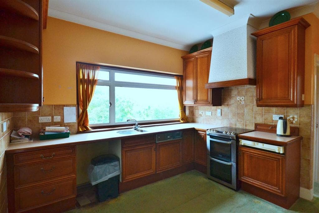 Uzmaston Road, Haverfordwest - Image 3
