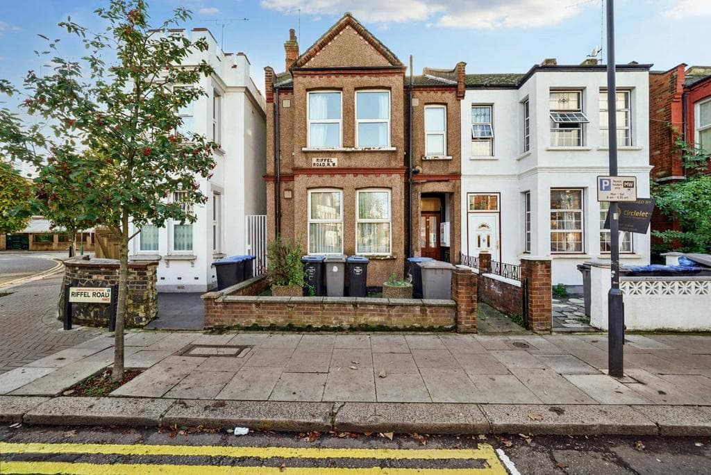 Riffel Road, London NW2 - Image 1