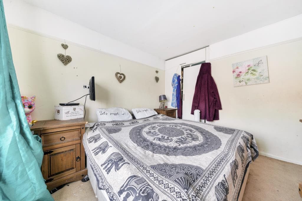 High Wycombe,  Buckinghamshire,  HP13 - Image 3