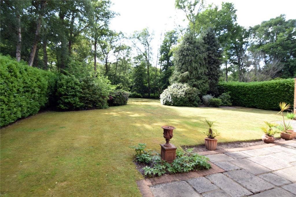 Ince Road, Burwood Park, KT12 - Image 2