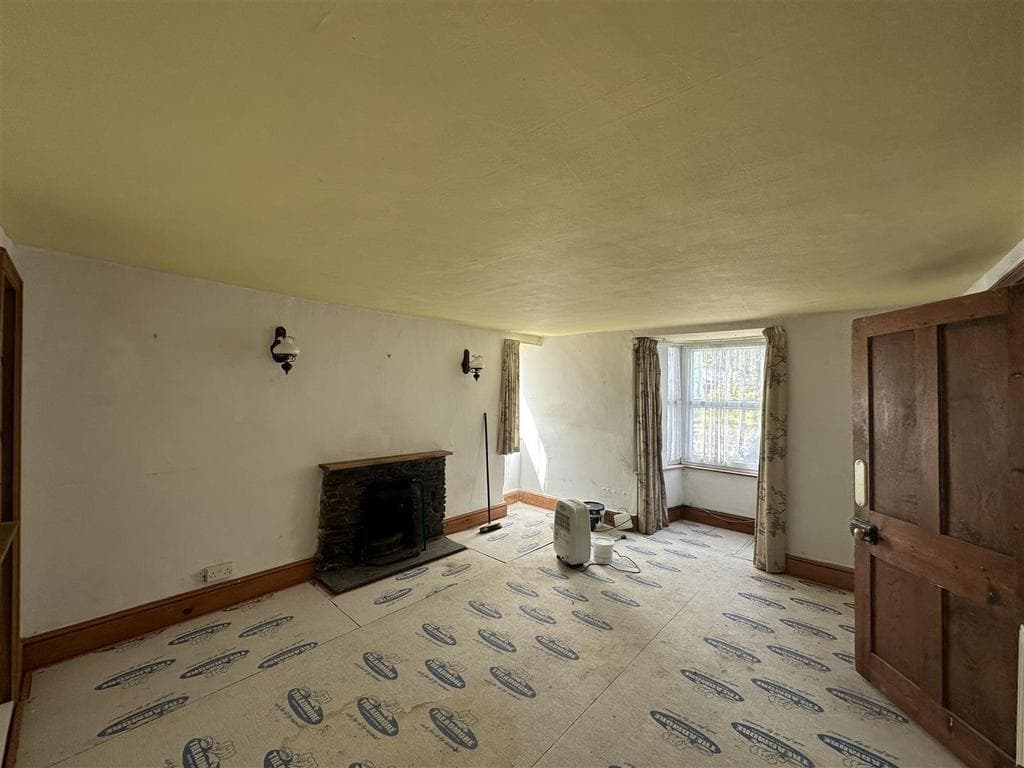 Fore Street, Tregony - Image 5