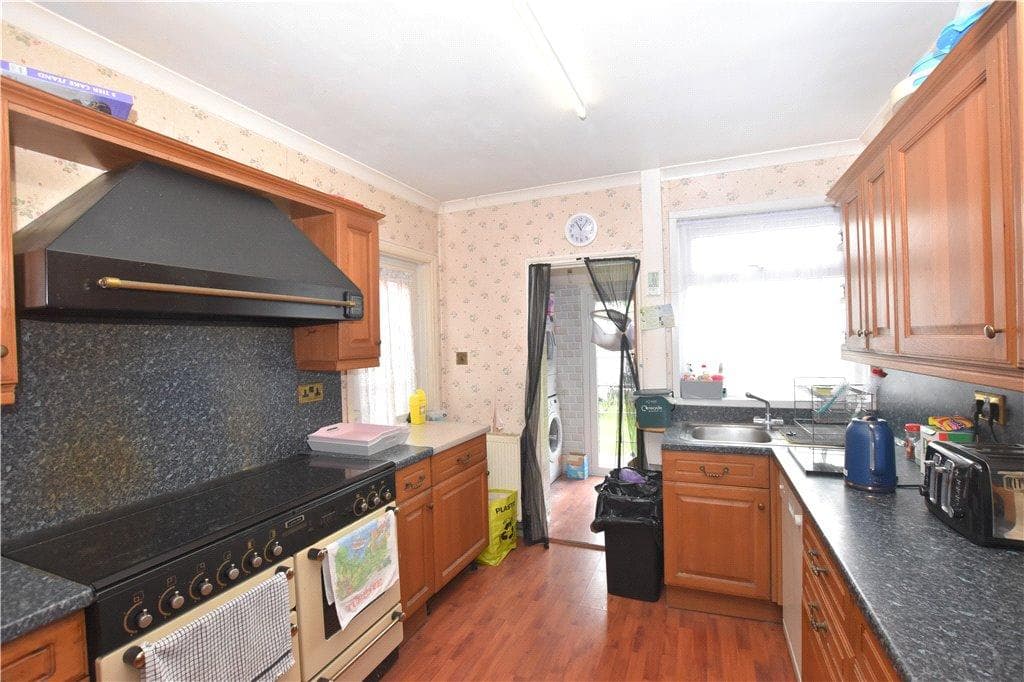 Park Road, Cowes, Isle of Wight - Image 3