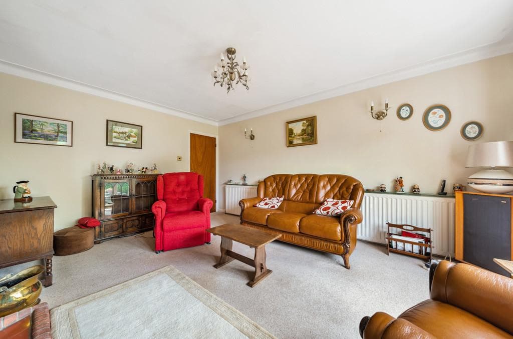 Pollard Avenue, Denham Green, Denham - Image 4