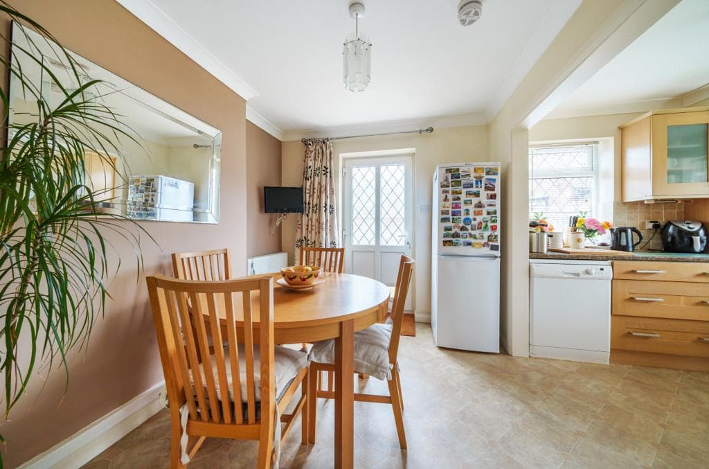 Upcroft, Windsor, Berkshire - Image 5