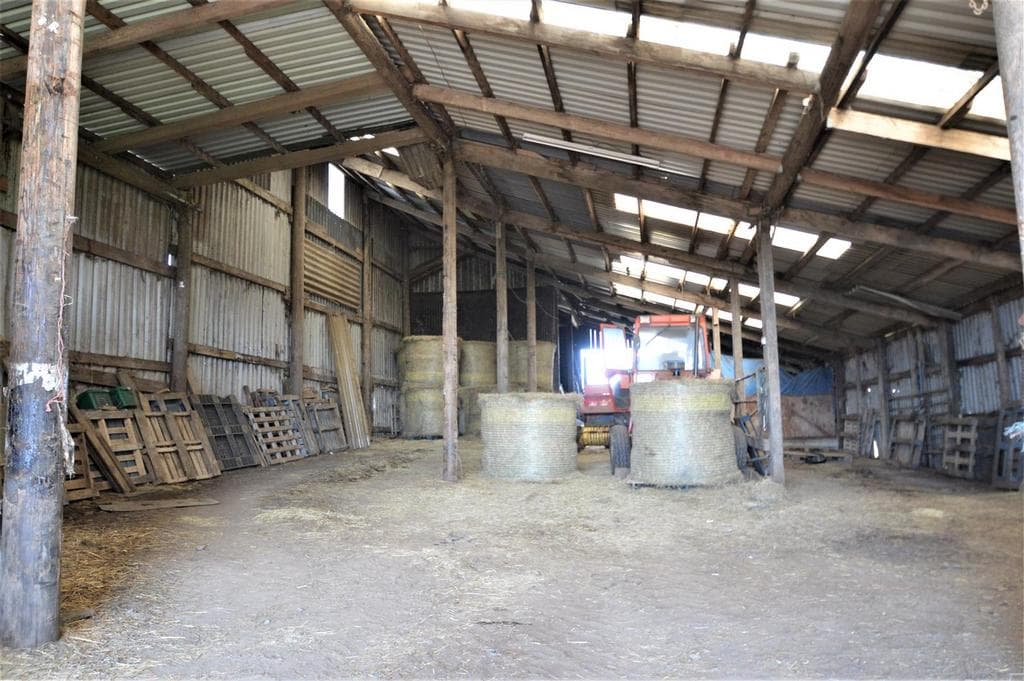 Cefn Fforest Farm, Treharris, Merthyr Tydfil, CF46 5RN - Image 4