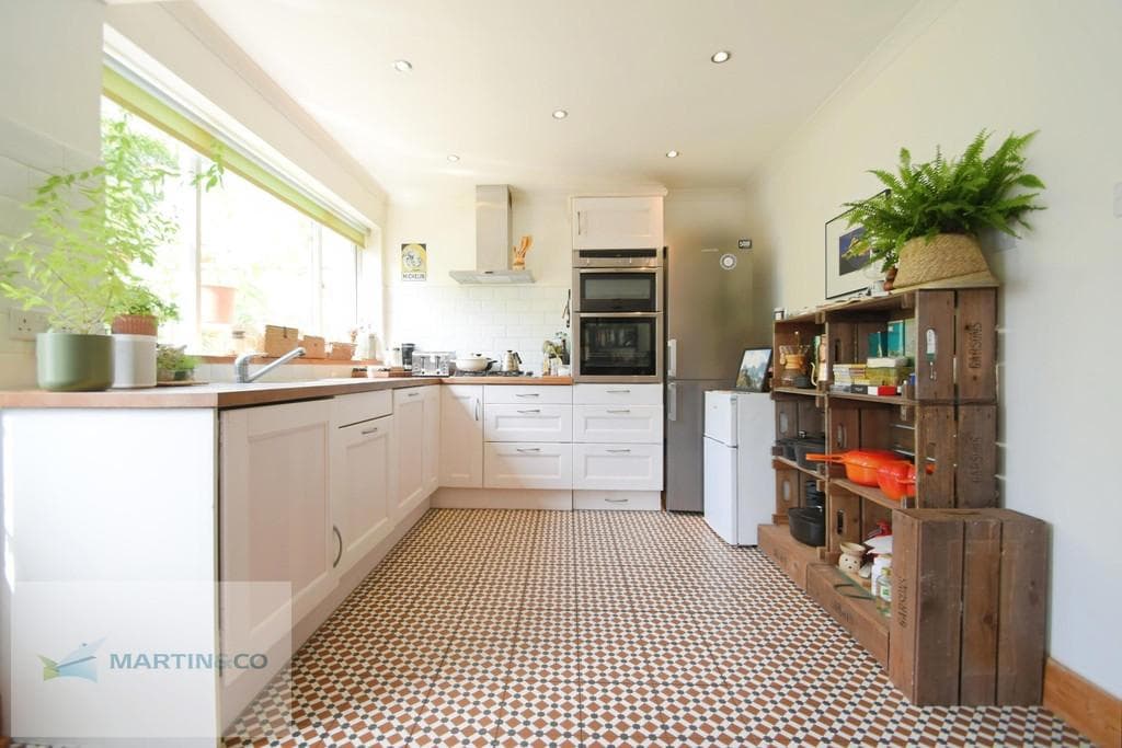 Walton On Thames - Image 1
