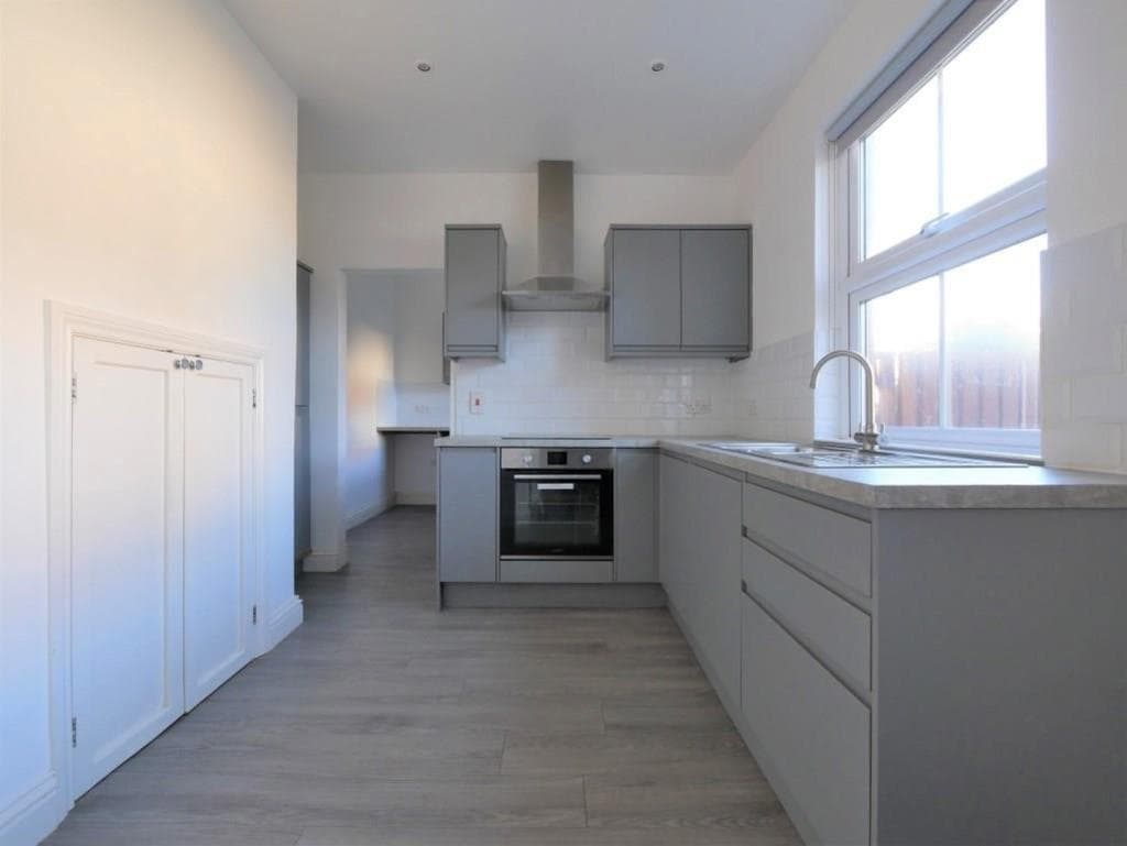Manor Terrace, Felixstowe, Suffolk - Image 5