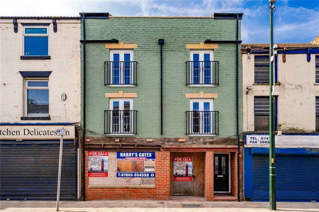 Cleethorpe Road, Grimsby, DN31 - Image 1