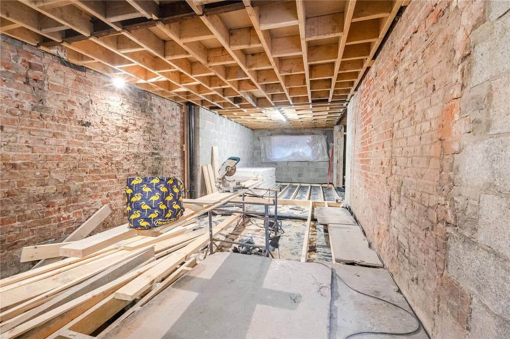 Cleethorpe Road, Grimsby, DN31 - Image 2