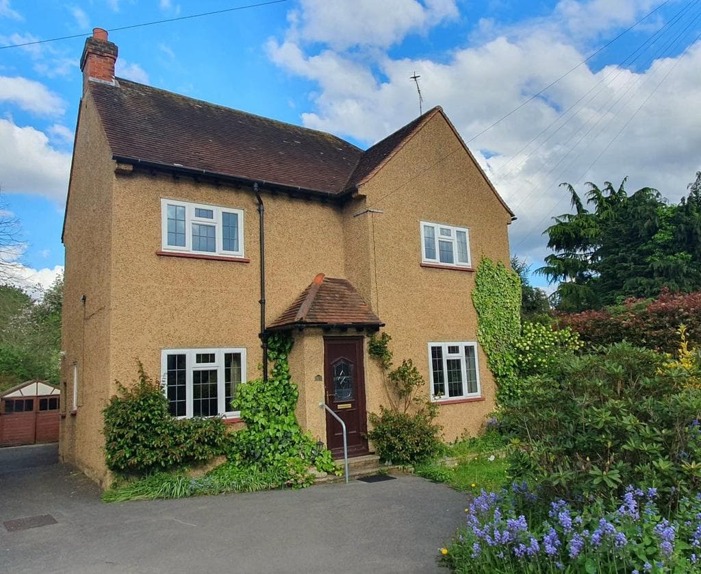 Lower Road, Gerrards Cross SL9 - Image 1